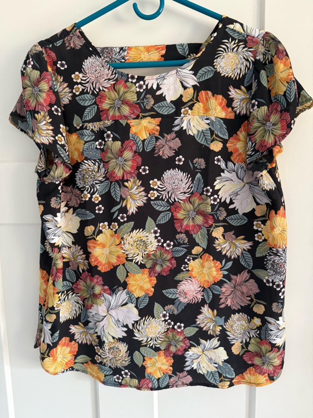 Women’s Top by loft, size M